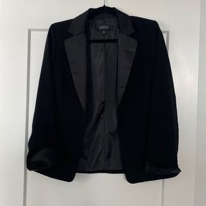 Kasper jacket. Black size 6